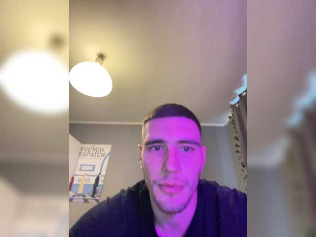 Mikki777Laky live cam