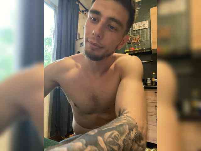 Mikki777Laky Live Webcam on BongaCams