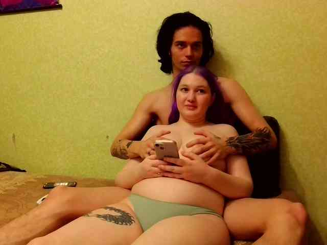 Chris-and-Leo webcam