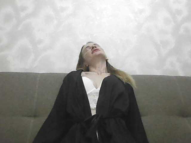 AinyrVixxen live cam on BongaCams