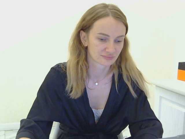 AinyrVixxen live cam on BongaCams