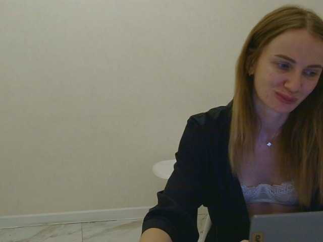 AinyrVixxen live cam on BongaCams