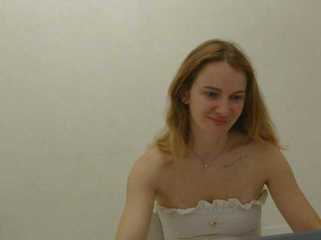 AinyrVixxen live cam on BongaCams