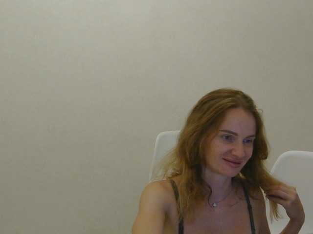 AinyrVixxen live cam on BongaCams