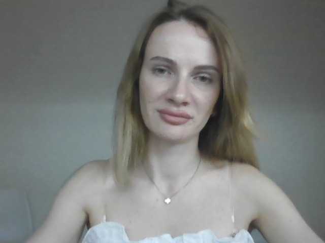 AinyrVixxen live cam on BongaCams