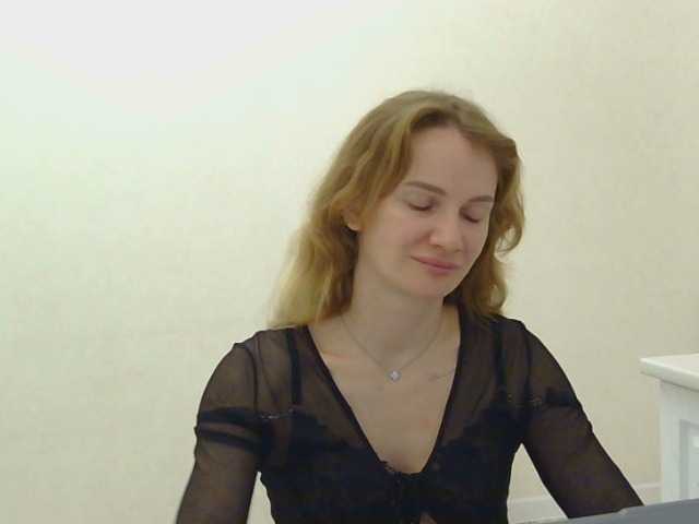 AinyrVixxen live cam on BongaCams