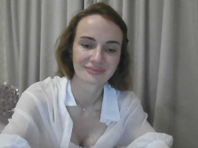 AinyrVixxen live cam on BongaCams