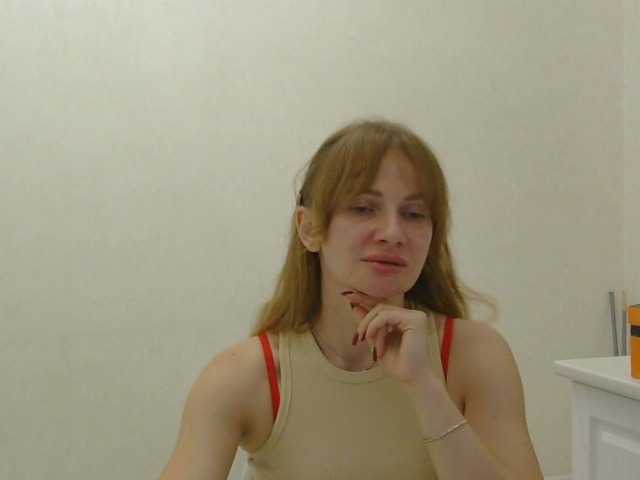AinyrVixxen, en vivo ahora en BongaCams