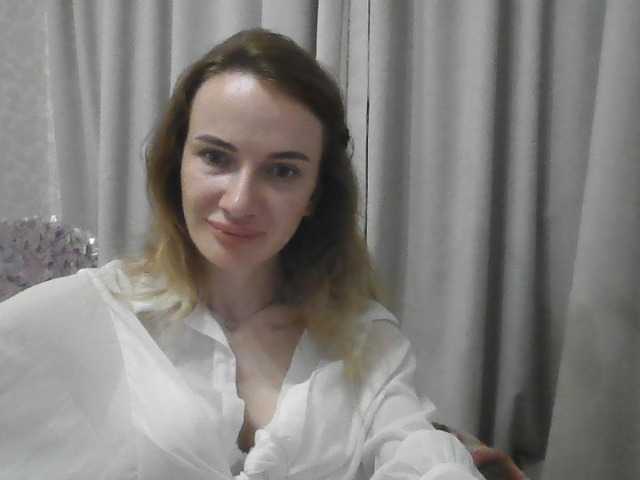 AinyrVixxen live cam on BongaCams