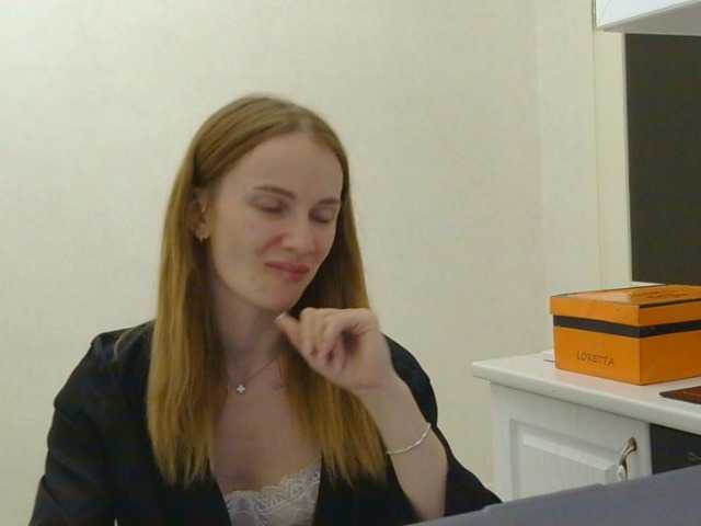 AinyrVixxen live cam on BongaCams