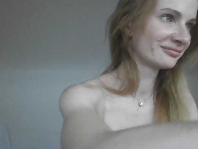 AinyrVixxen live cam on BongaCams