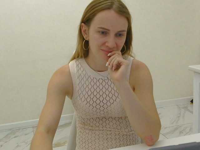 AinyrVixxen live cam on BongaCams