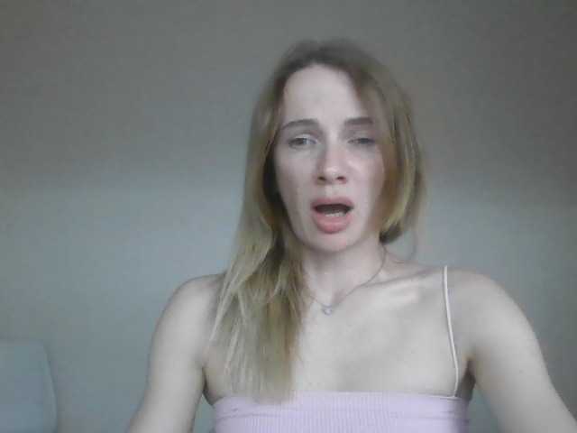 AinyrVixxen live cam on BongaCams