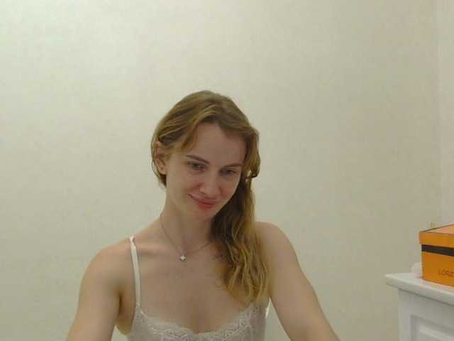 AinyrVixxen live cam on BongaCams