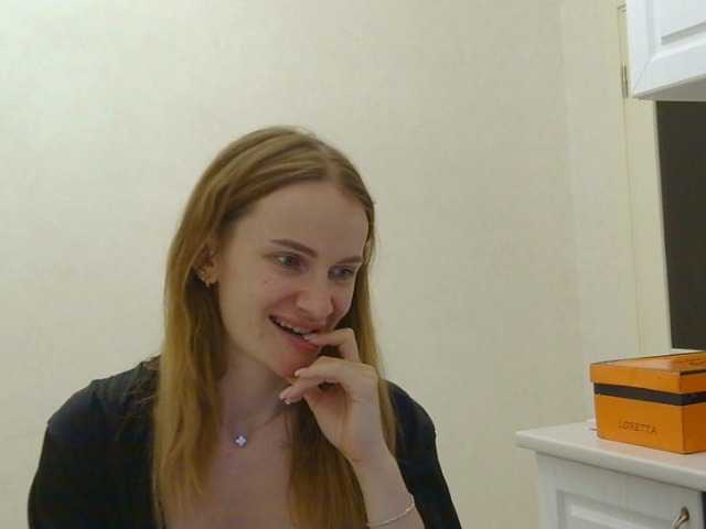 AinyrVixxen live cam on BongaCams