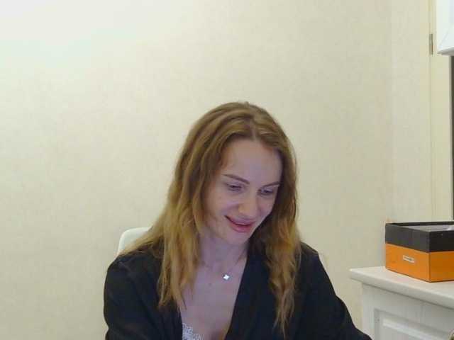 AinyrVixxen live cam on BongaCams