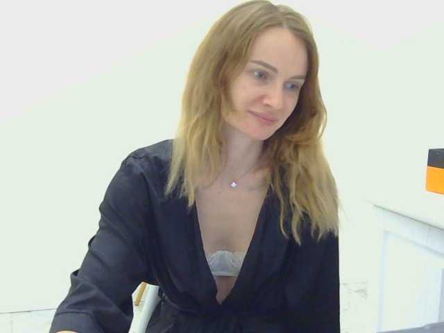AinyrVixxen live cam on BongaCams