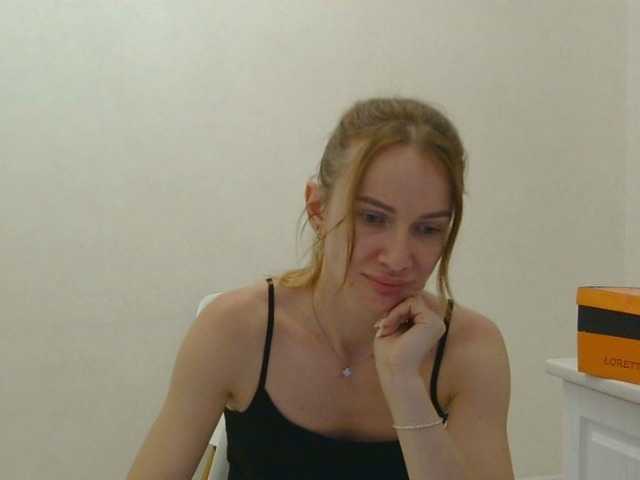 AinyrVixxen live cam on BongaCams