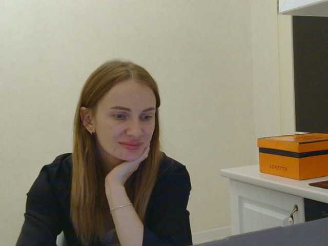 AinyrVixxen live cam on BongaCams