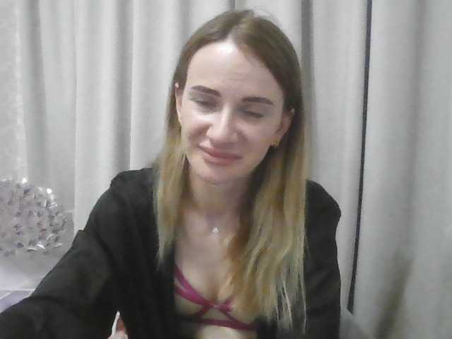 AinyrVixxen live cam on BongaCams