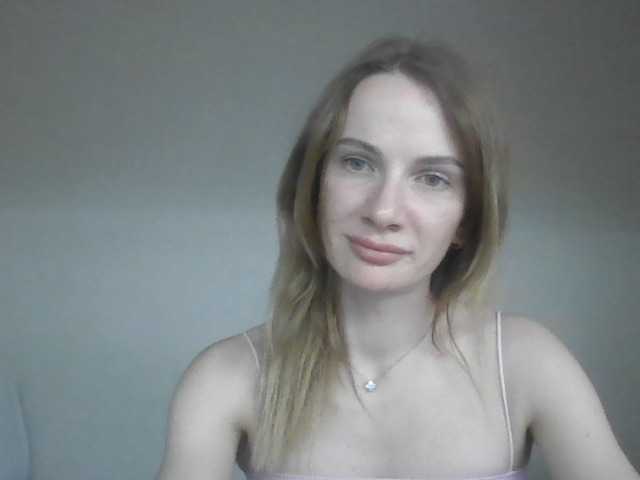 AinyrVixxen live cam on BongaCams