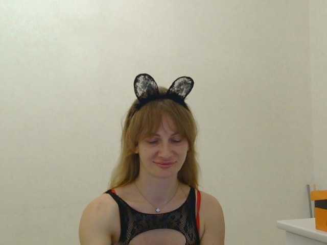 AinyrVixxen, en vivo ahora en BongaCams