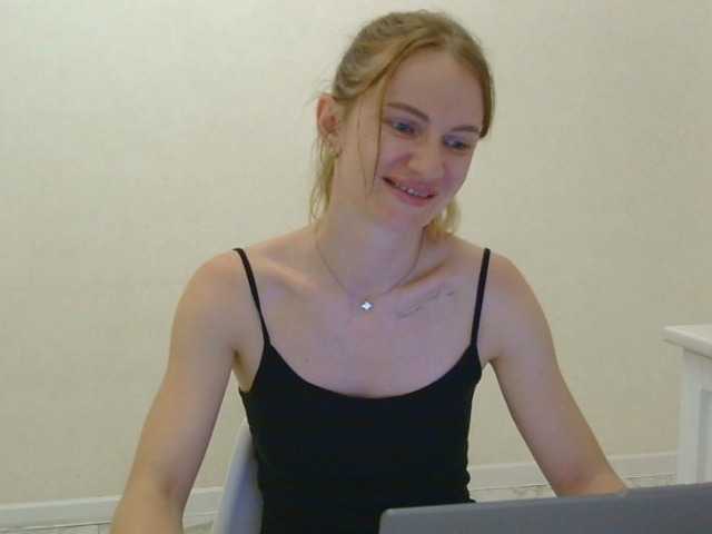 ainyrvixxen live sex