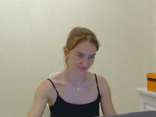 AinyrVixxen live cam on BongaCams
