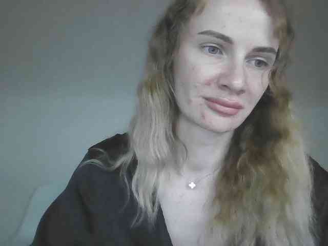 AinyrVixxen webcam