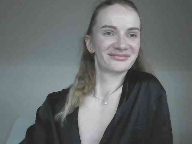AinyrVixxen webcam