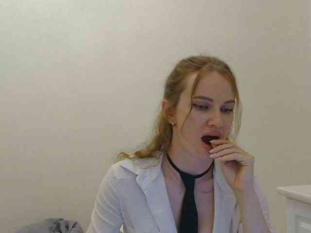 AinyrVixxen webcam