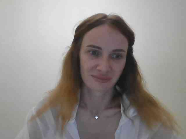 AinyrVixxen webcam