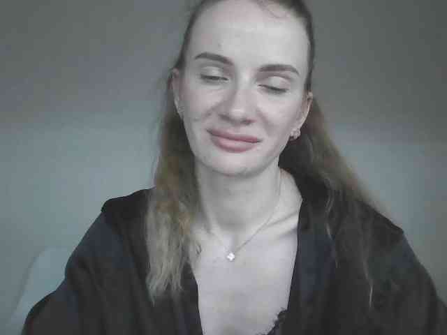 AinyrVixxen webcam
