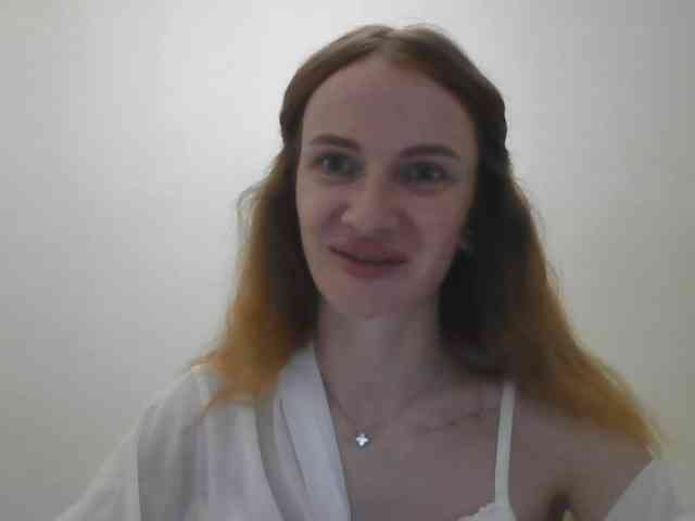 AinyrVixxen webcam