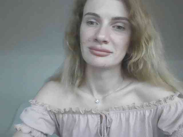 AinyrVixxen webcam