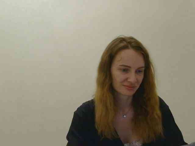 AinyrVixxen webcam