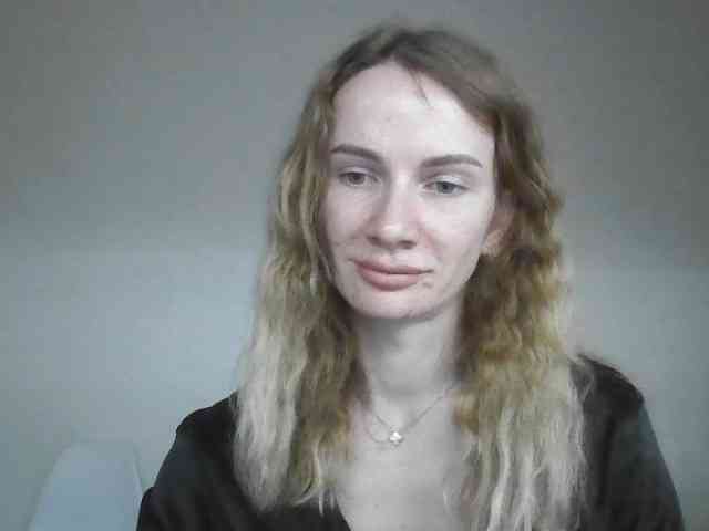 AinyrVixxen webcam