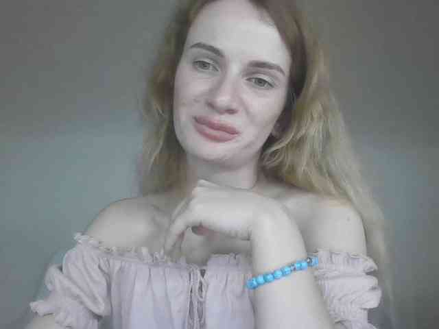 AinyrVixxen webcam