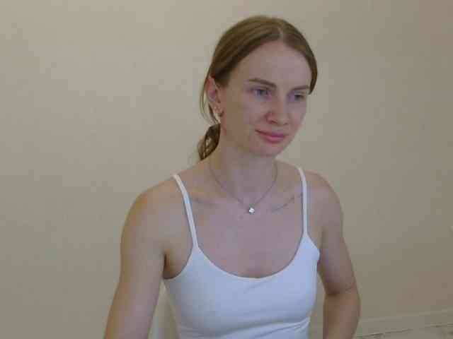 AinyrVixxen webcam