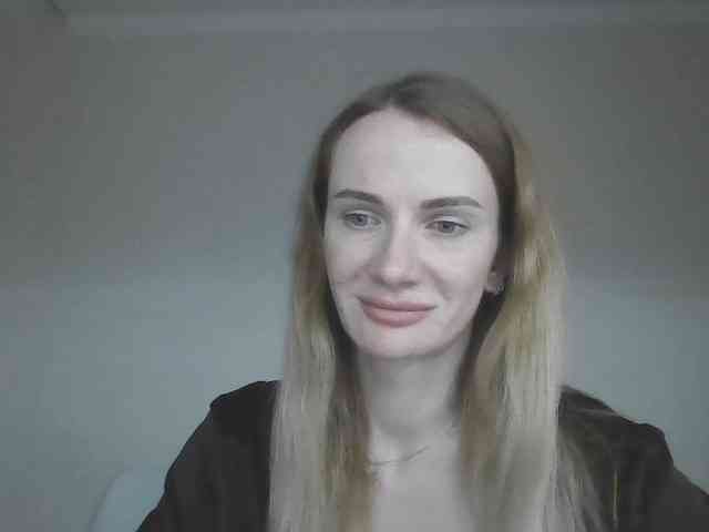 AinyrVixxen webcam