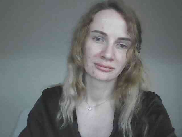 AinyrVixxen webcam