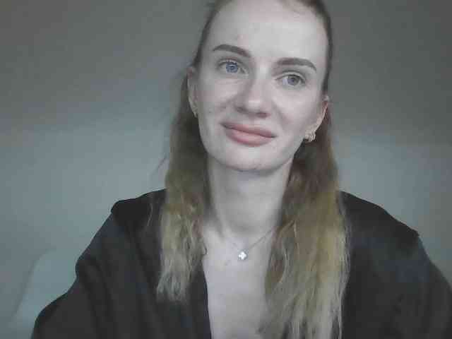 AinyrVixxen webcam