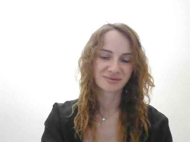 AinyrVixxen webcam