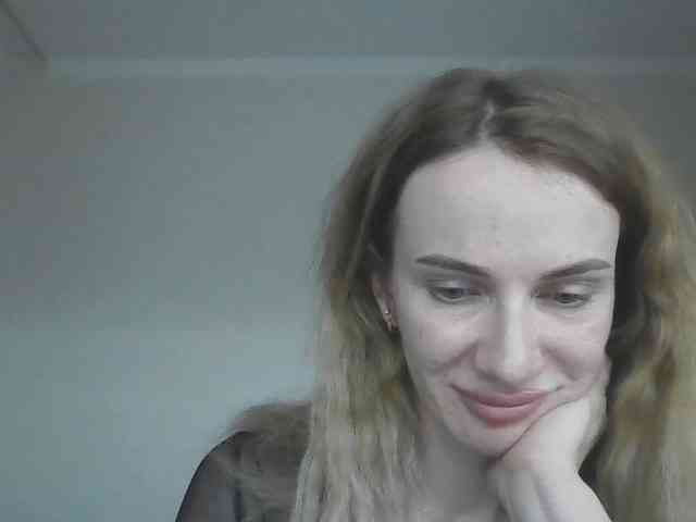 AinyrVixxen webcam
