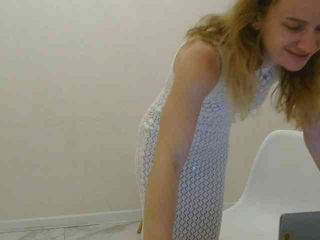 AinyrVixxen webcam