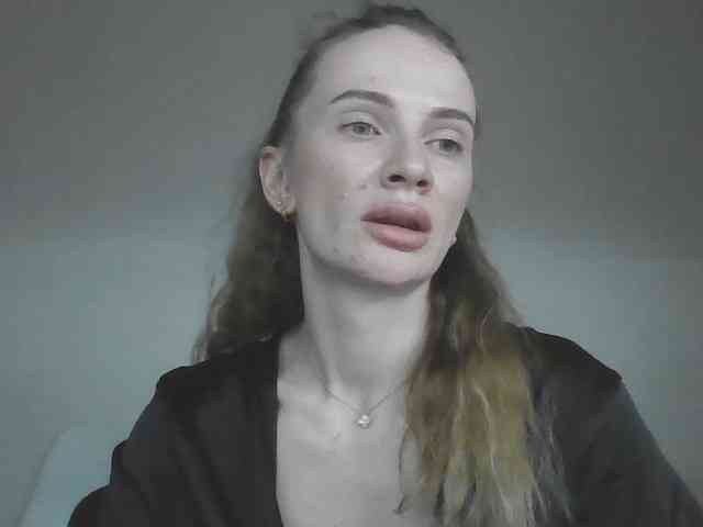 AinyrVixxen webcam