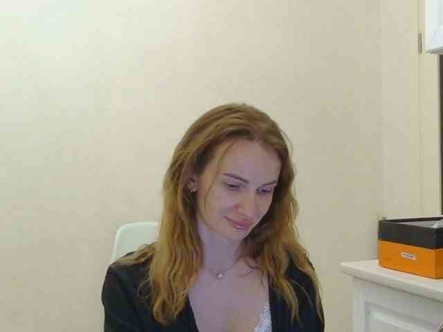 AinyrVixxen webcam