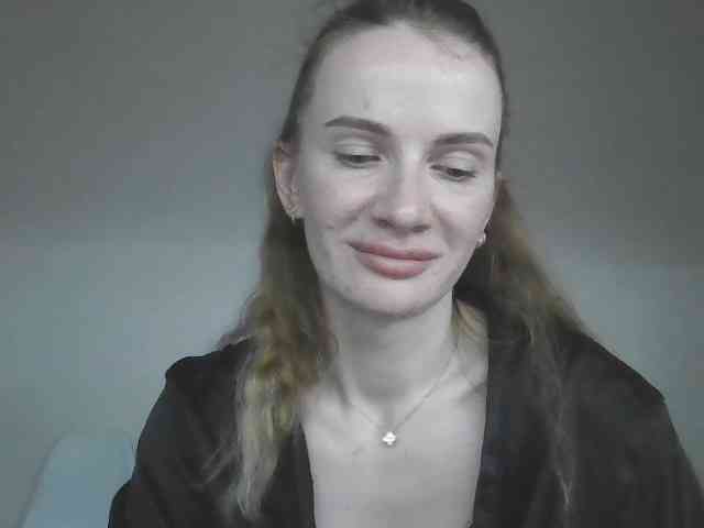 AinyrVixxen webcam