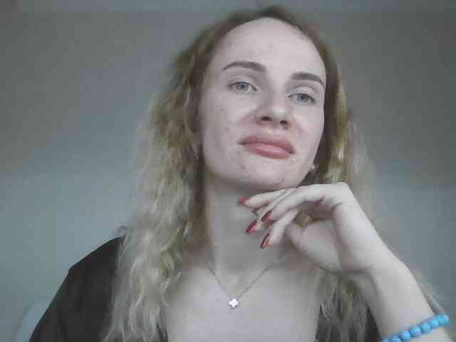 AinyrVixxen webcam
