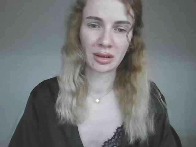 AinyrVixxen webcam